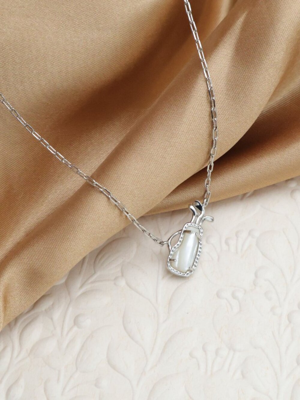 Kendra Scott Golf Silver Mother-of-Pearl Pendant Necklace - Picture 2 of 2